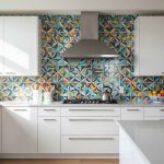 26 striking backsplash accent wall ideas that stand out