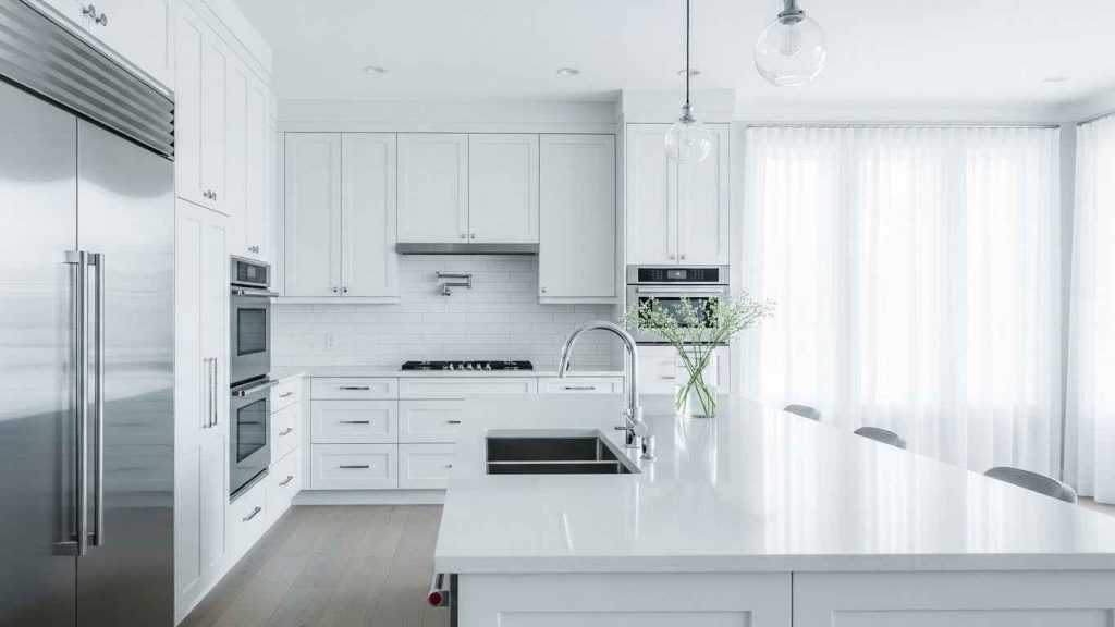 Frosty White: Cool & Refreshing Tones