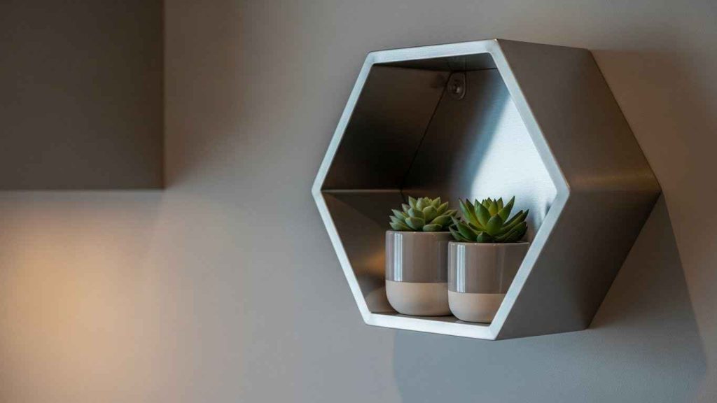 Geometric Metal Designs
