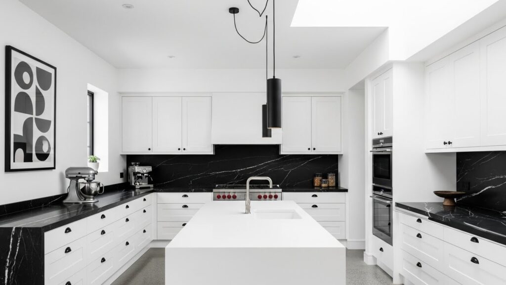 The Classic Black & White Duo