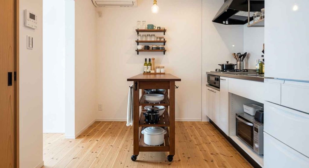 The Island Kitchen Layout (for the brave!)