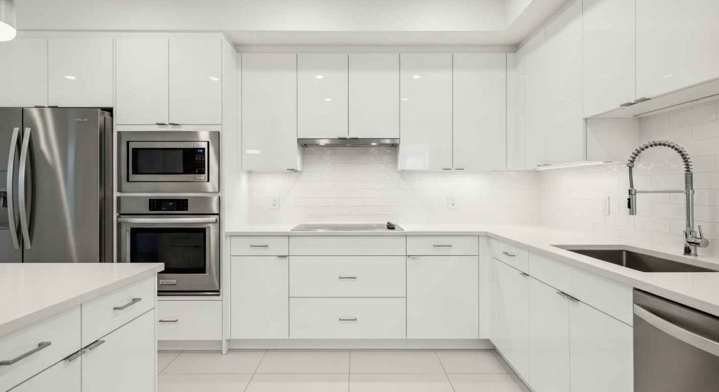 Thermofoil: Sleek & Budget-Friendly